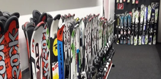 Saisonski Skiverleih Bregenzerwald Saisonski